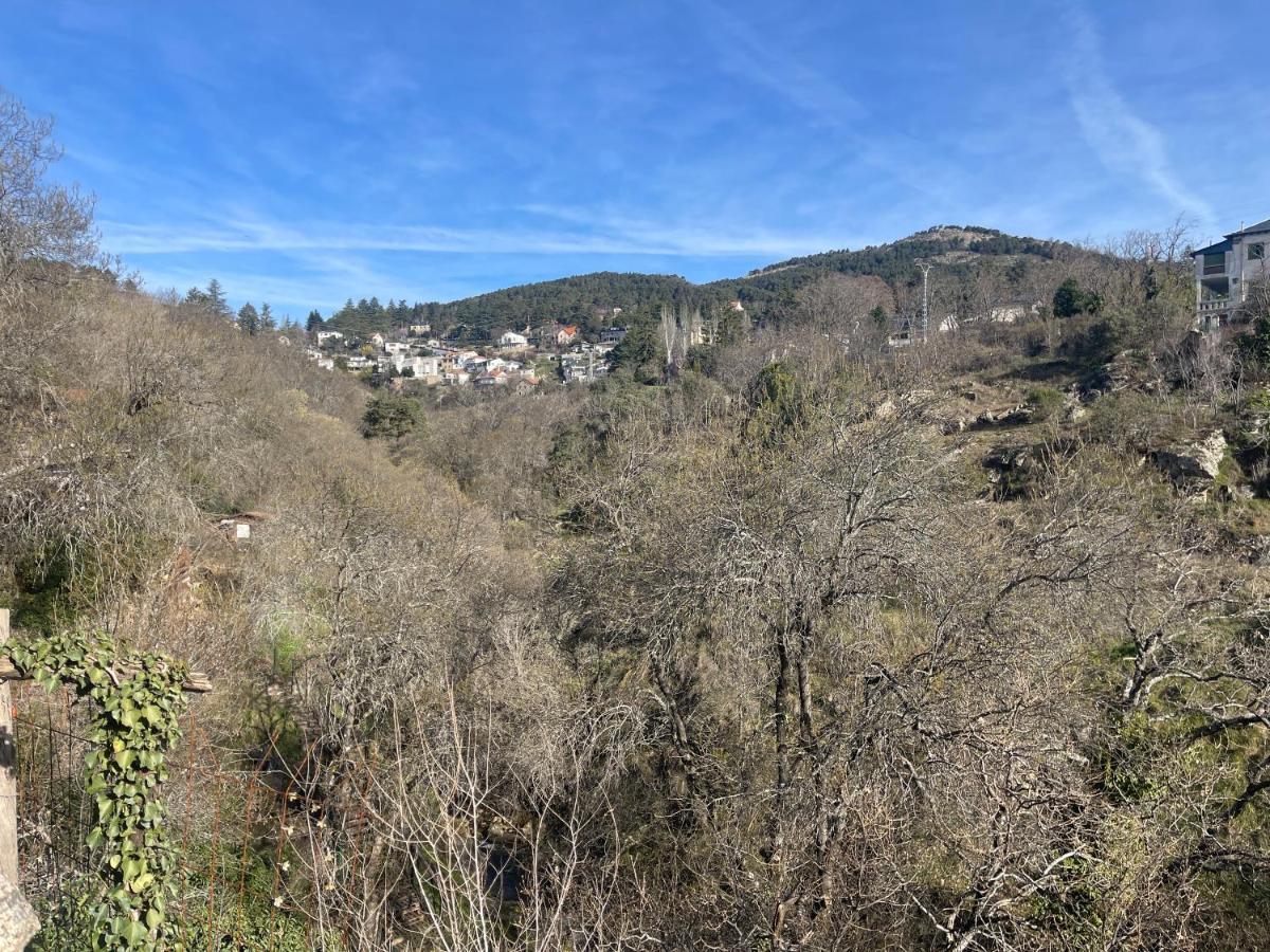 Casa Fidelina II Miraflores De La Sierra Eksteriør bilde