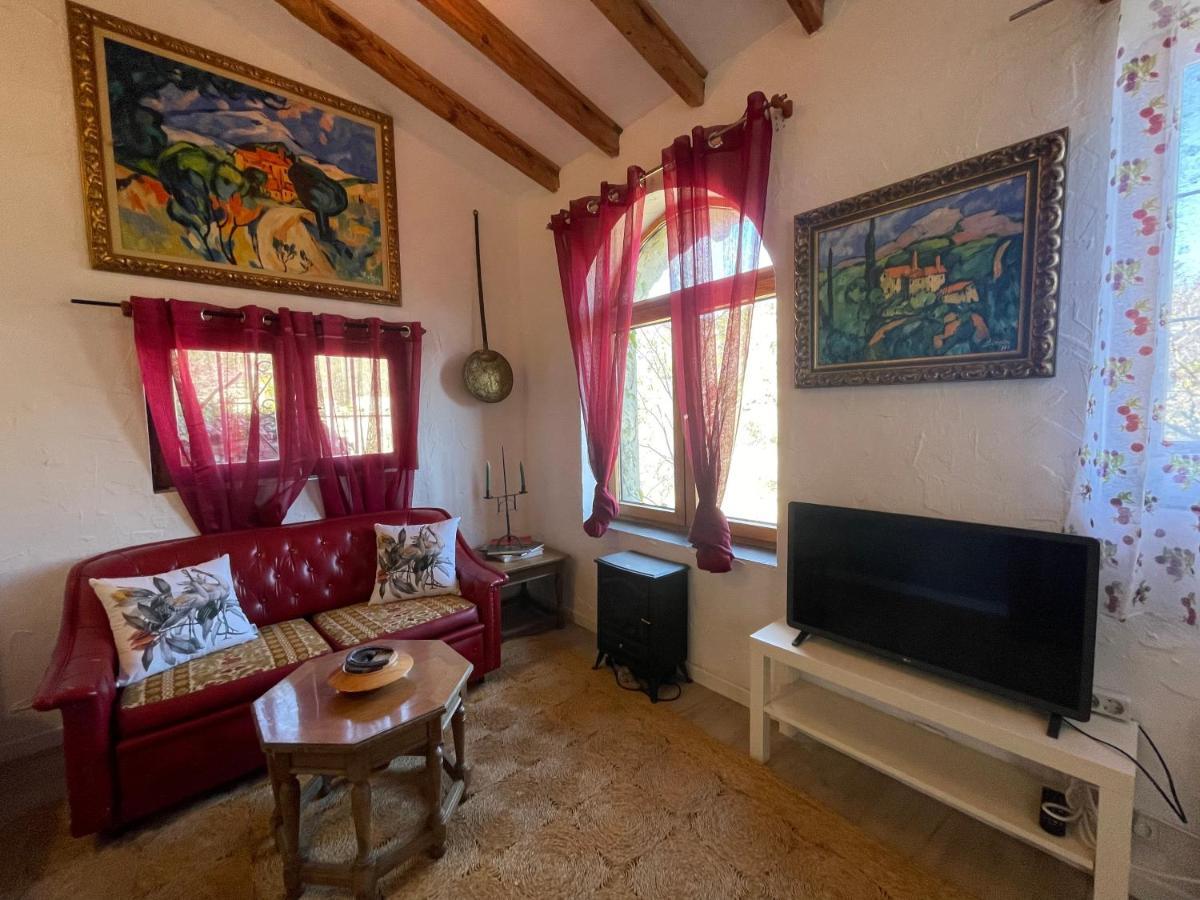 Casa Fidelina II Miraflores De La Sierra Eksteriør bilde