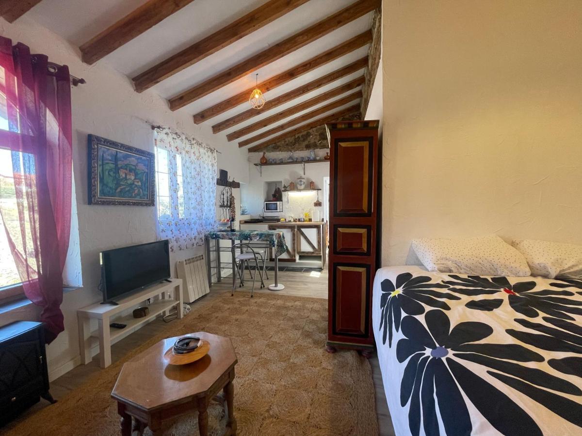 Casa Fidelina II Miraflores De La Sierra Eksteriør bilde